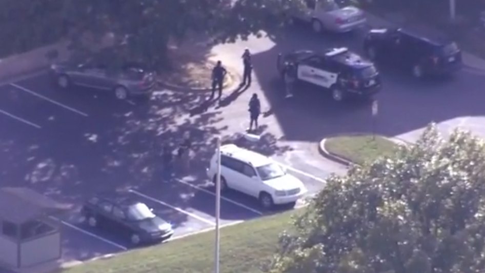 4 shooting suspects in custody after chase into Shawnee apartment complex    