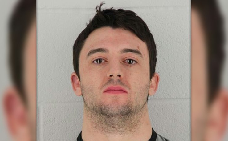Man charged for shooting woman outside Olathe strip mall    