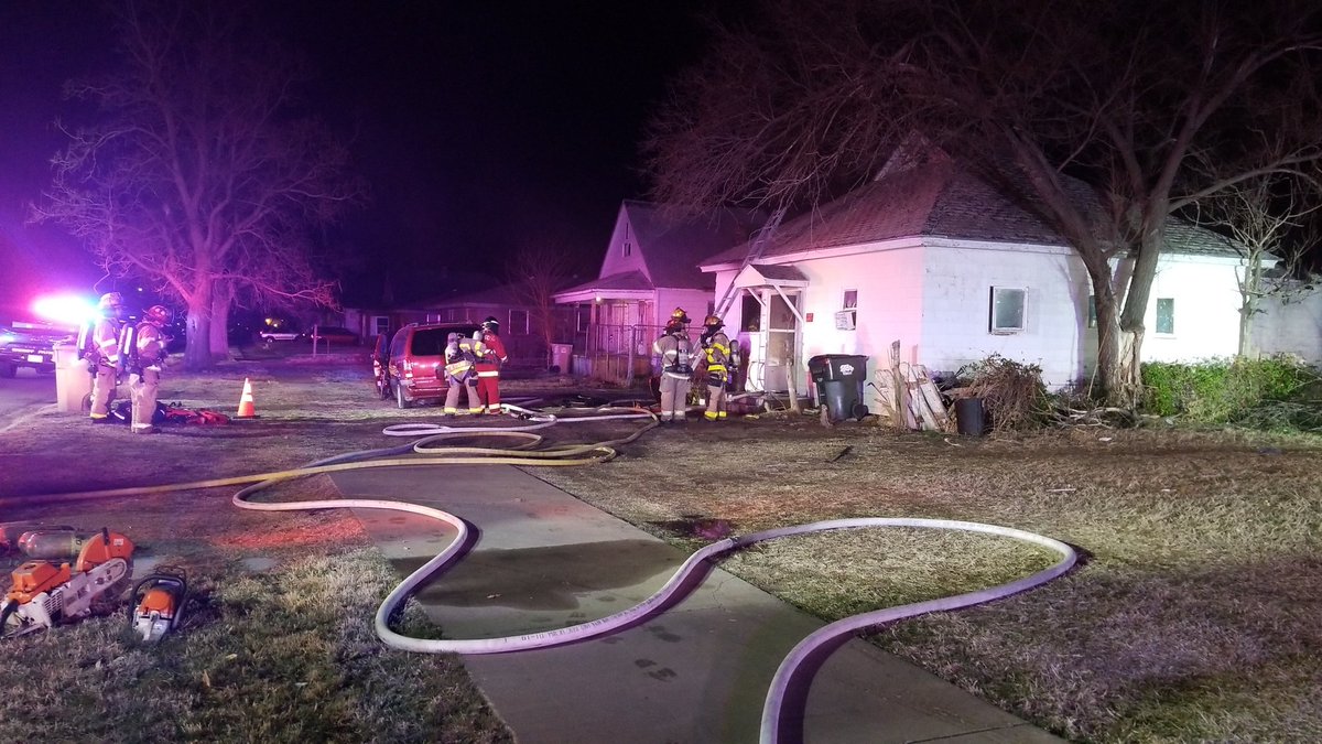 HFD is currently working a structure fire in the area of 6th & Monroe. All crews operating. Hutchinson