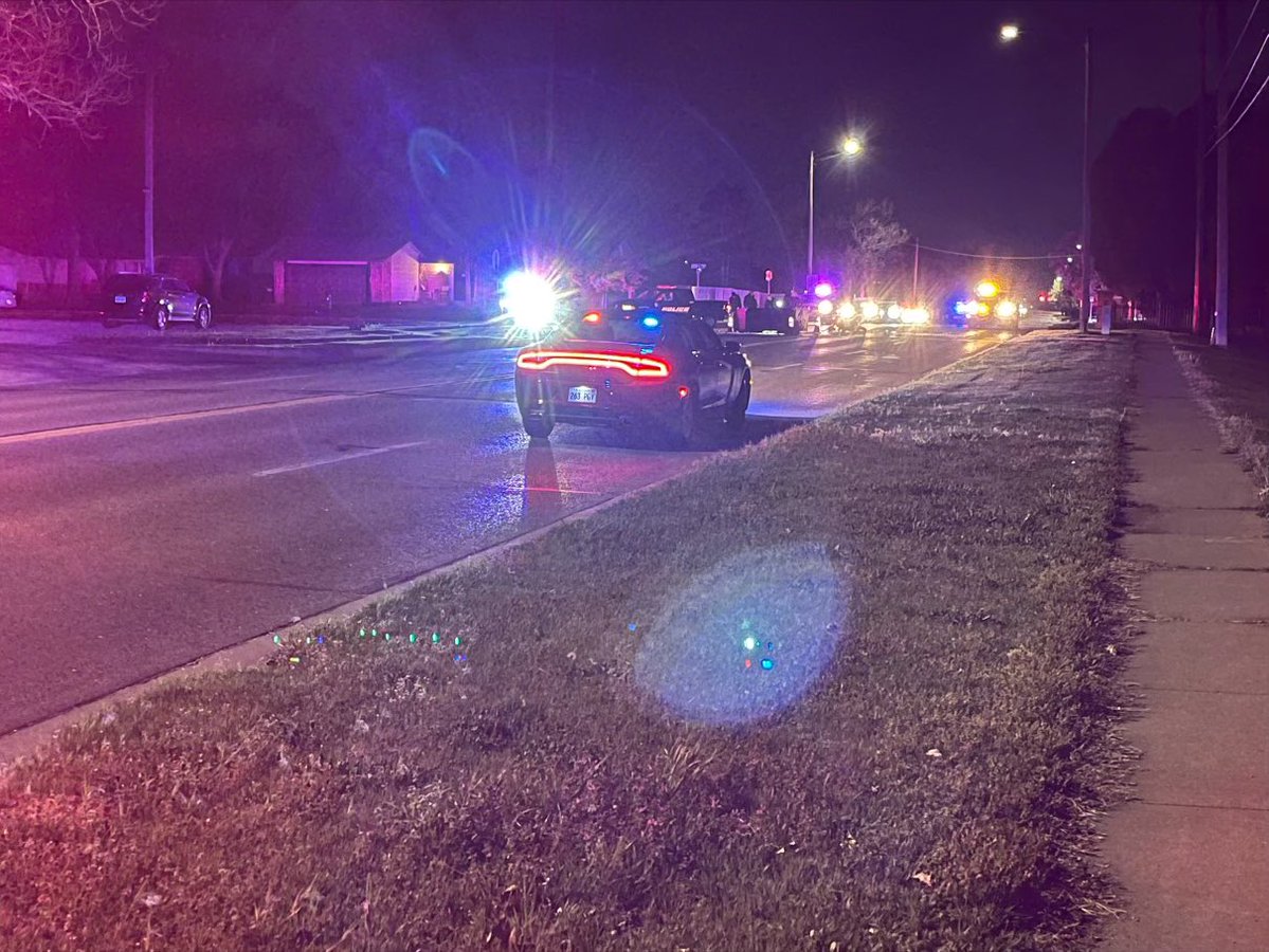 A shooting on E. Roseberry just after 5 AM leaves 2 people with critical injuries.   A suspected hit-and-run near 17th and Tyler leaves 2 people dead. @WichitaPolice say they found a motorcycle in the street along with 2 riders.  