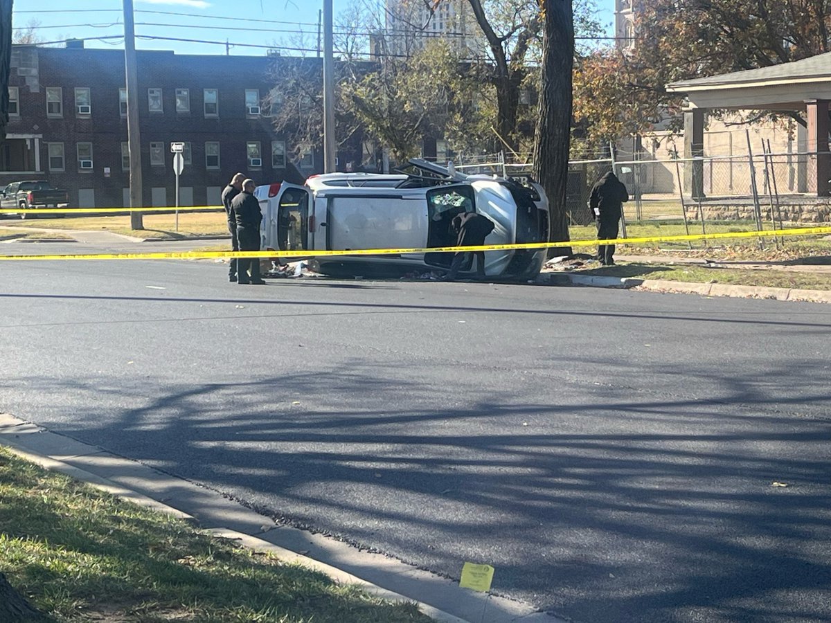 Wichita police are investigating a shooting and crash near downtown after a man was found with a gunshot wound after rolling a vehicle in the 700 block of N. Topeka 