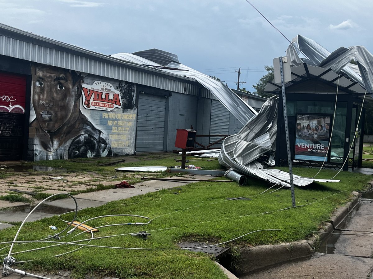 Storm tears roof off longtime boxing gym in Wichita’s Planeview neighborhood -  Villa Boxing Club sustained extensive damage, inside and outside the gym 